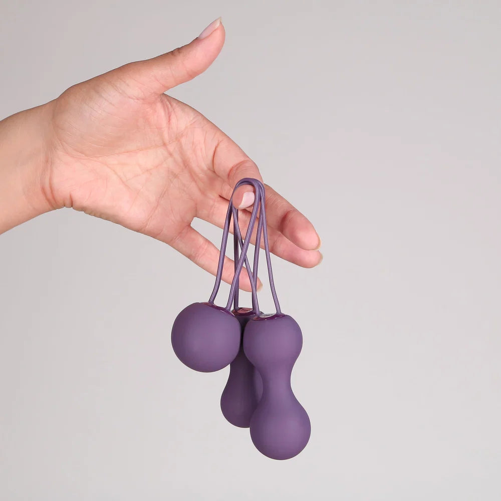 Ami Kegel Balls Set